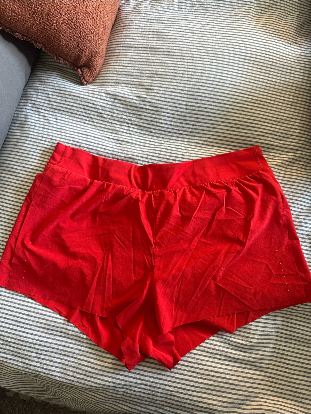 Athleta 2” Fast Route Run Short